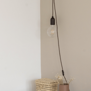 Donker houten stekker lamp – 300 cm snoer